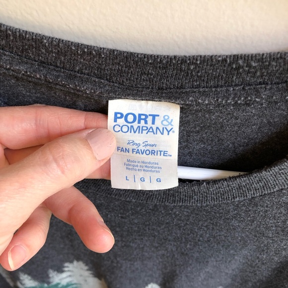 Port & Company Men's Size Large Forest Scene T Shirt Grey, Blue & Green - Picture 2 of 3